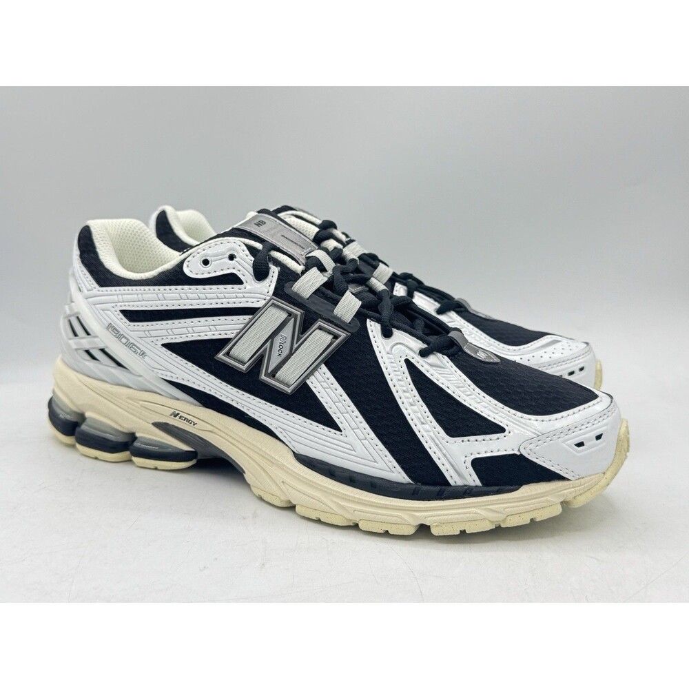 New Balance 1906R White Black Classics Running Shoes U1906RCI Men’s Size 10